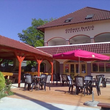 Gyongy Panzio Hotel Velence Exterior photo